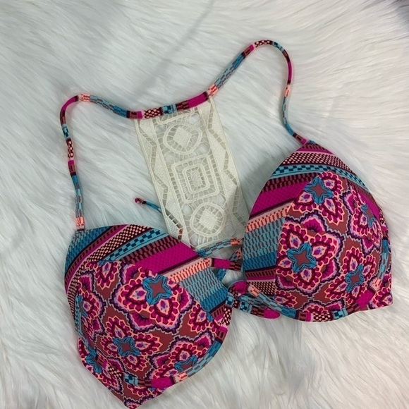 NWOT Shade & Shore Halter Push-up Bikini Top - Picture 3 of 12